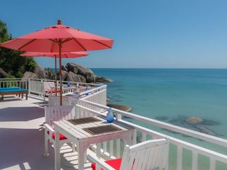 Crystal Bay Beach Resort