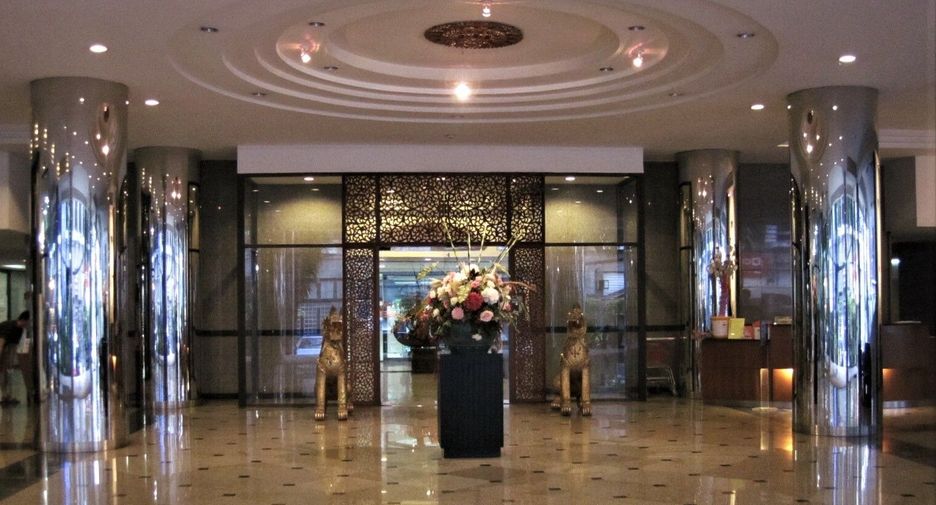 Supalai Place