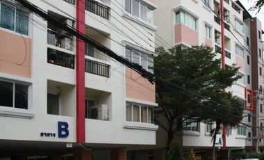 เดอะ บรีส คอนโดมิเนียม