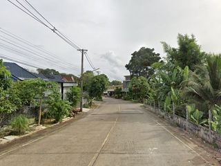 บ้านธารทอง