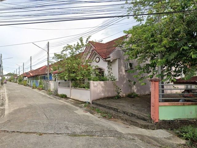 Baan Tharnthong