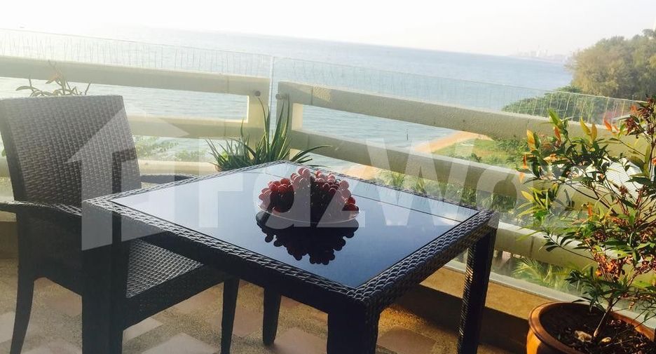 Golden Sand Beachside Condominium