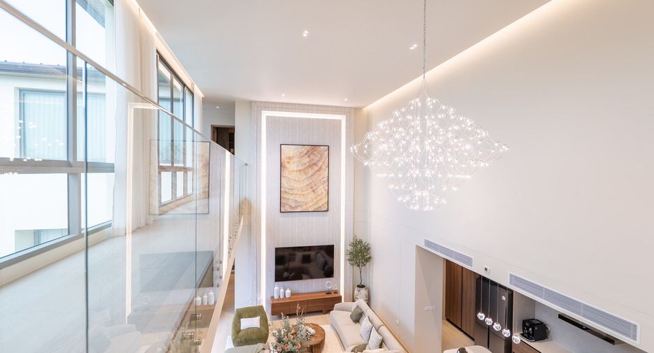 Azalea Bangtao Villas