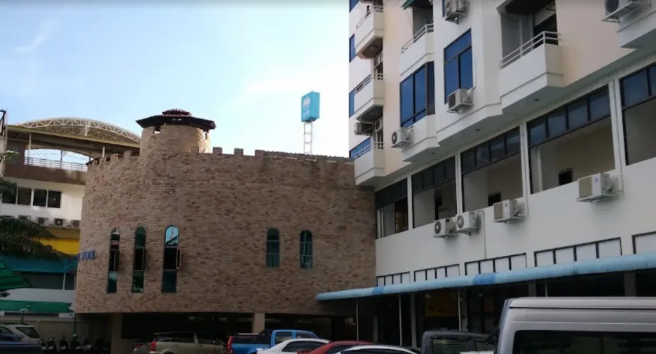 Center Condotel
