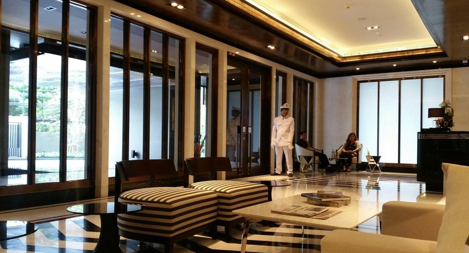 The Crest Sukhumvit 34