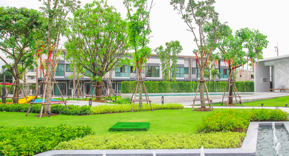 Pleno Sathorn-Suksawat