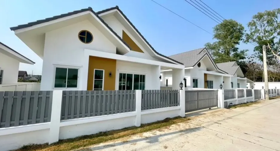 Baan Na Fah Village