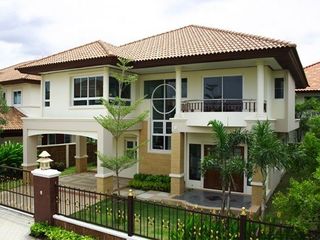 Park Ville Romklao