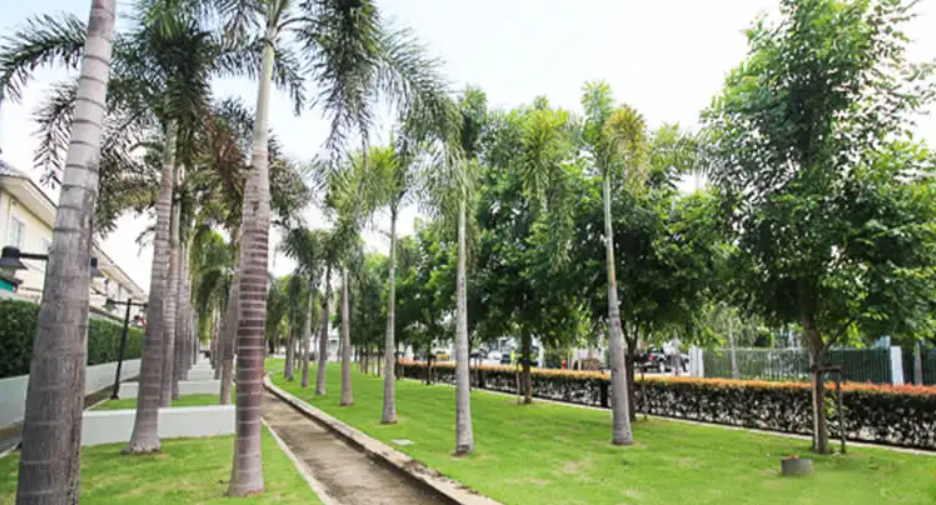 VILLA NOVA WATCHARAPOL-SAIMAI