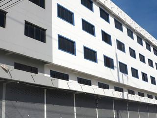 Commercial Building Soi King Kaew 25/1