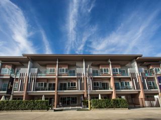 The Empire Townhome Korat