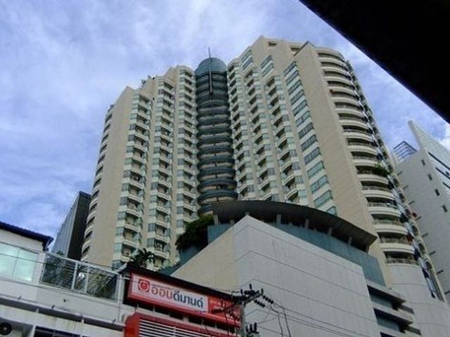 Noble House Phayathai