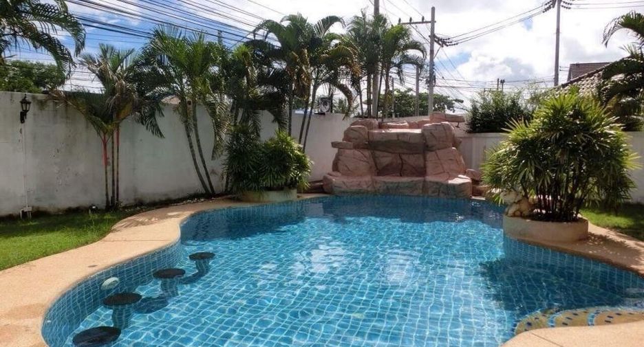 Pattaya Hill 2