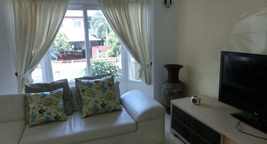 Pattaya Hill 2