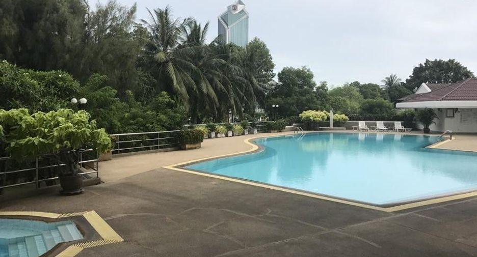 Riverside Villa Condominium 2