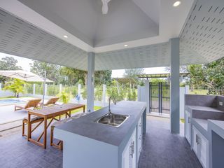 ThaiLife Residences
