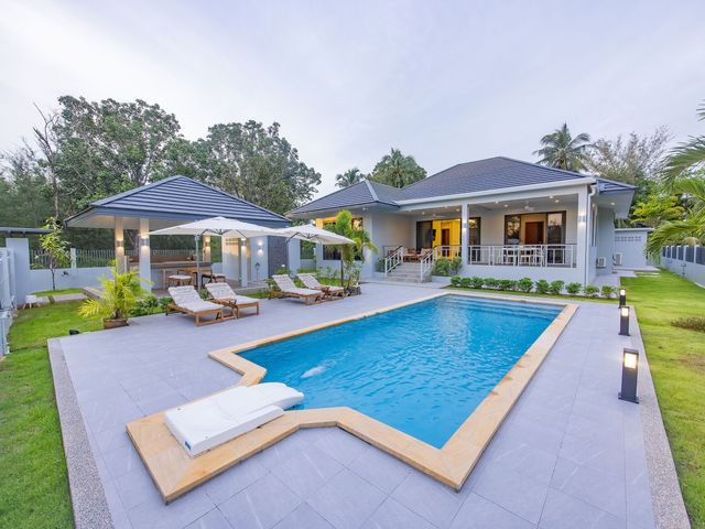 ThaiLife Residences