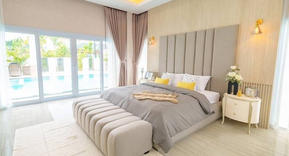 Maison Dusit, Pattaya Hill 5