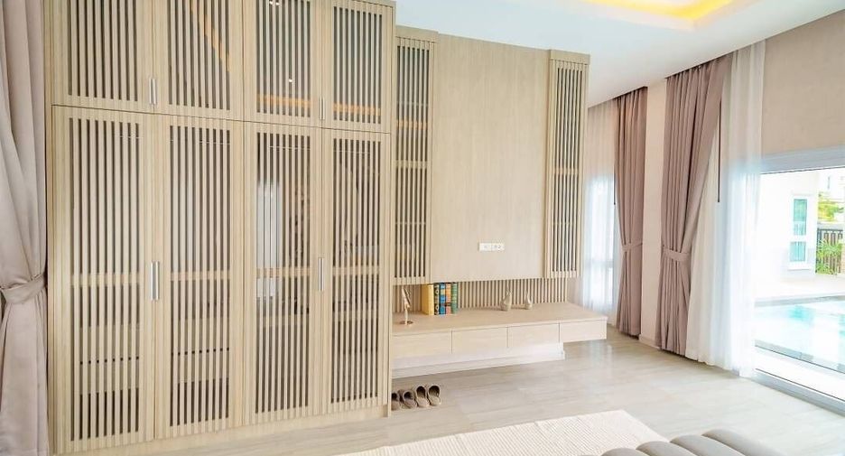 Maison Dusit, Pattaya Hill 5