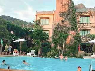 Friendly Resort