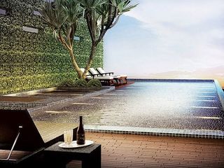Mollis Residence