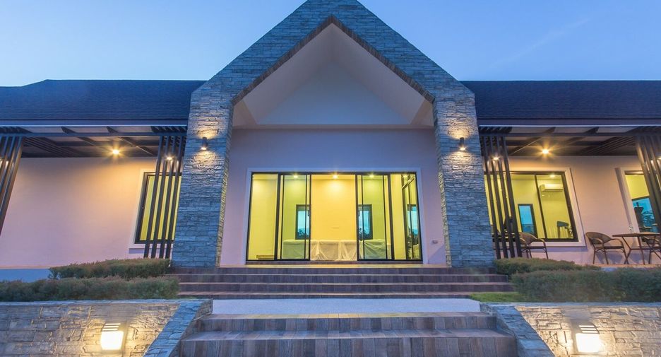 Hua Hin Grand Hill