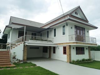 บ้านอุดมศักดิ์