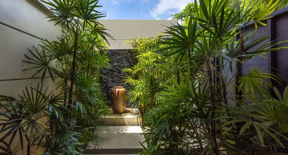 Spa Pool Penthouse At Layan Hills
