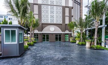 Arcadia Center Suites Pattaya