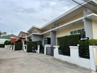 Mu Ban Phetcharat