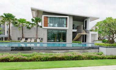Town Avenue Srinagarindra