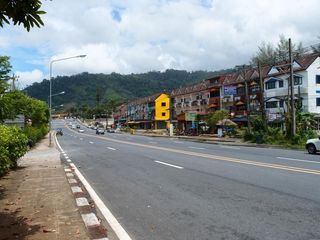 Khao Lak Traveller Lodge