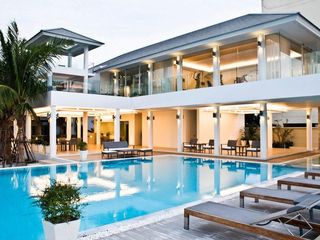 Sea Breeze Villa Pattaya