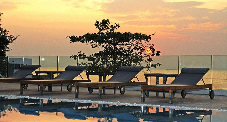 Sea Breeze Villa Pattaya Village