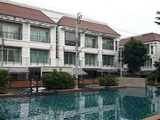 Casa Urbana Urbanian Sathorn-Taksin