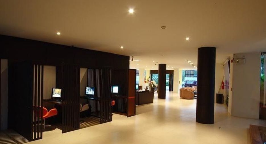The Kris Condotel Bangtao