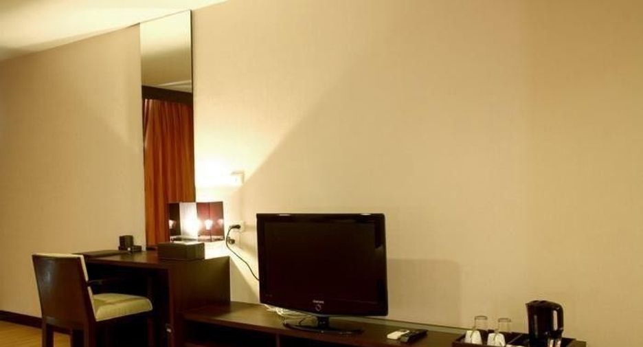 The Kris Condotel Bangtao