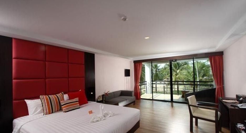 The Kris Condotel Bangtao