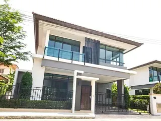 The Oriental (Regent 3)