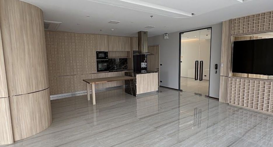 39 Luxury Suite