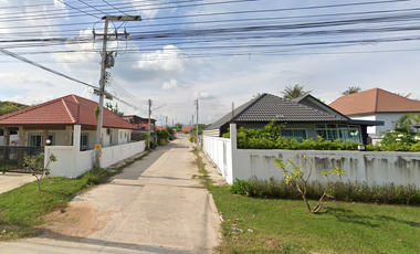Thainiyom Village