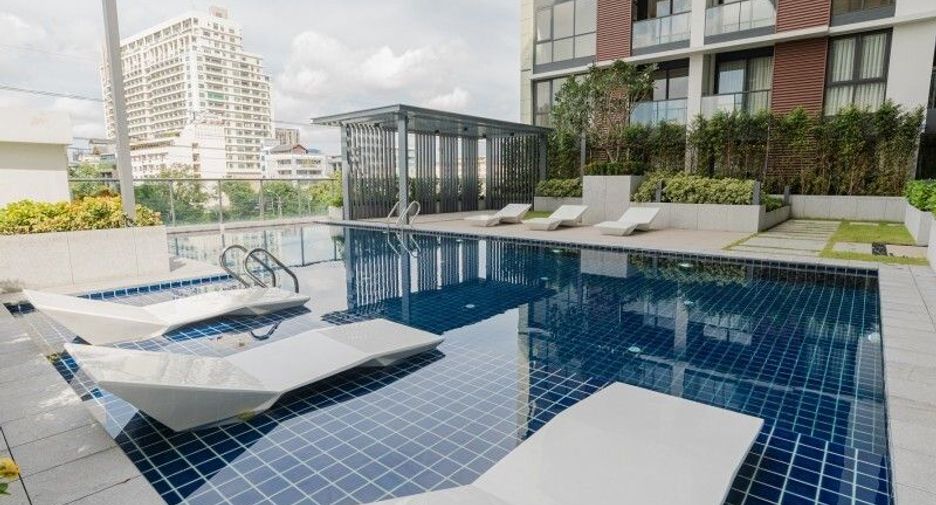 Regal Condo Sathorn - Naradhiwas