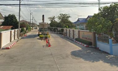 Srithepthai Park Ville