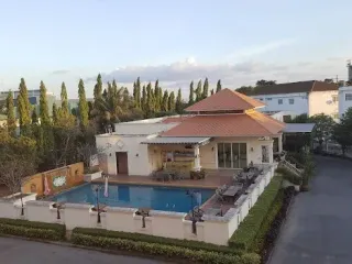C-Haus Executive Condominium
