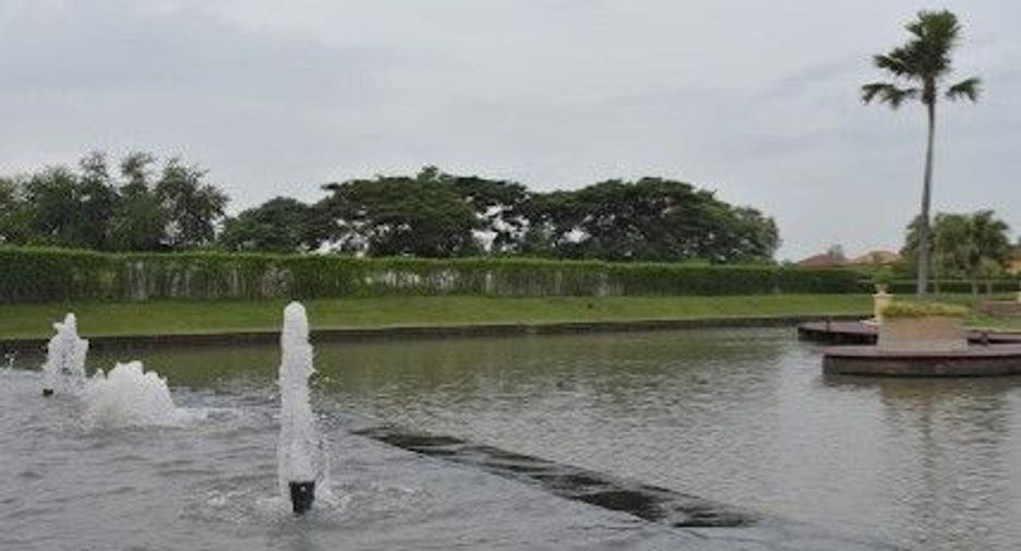 Grand Canal Don Muang