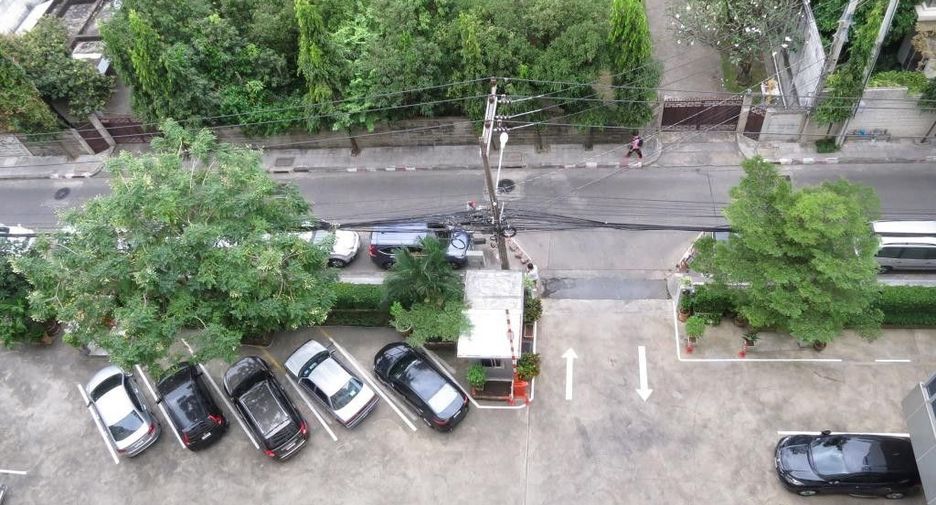 Aree Place Phahonyothin