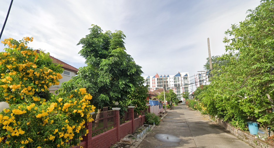 บ้านสวนรุ่งโรจน์
