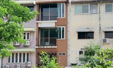 Racha Villa