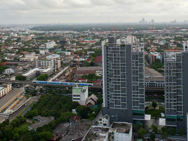 ไอดีโอ โมบิ สุขุมวิท