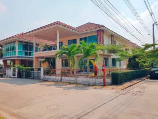Baan Aphakon 2